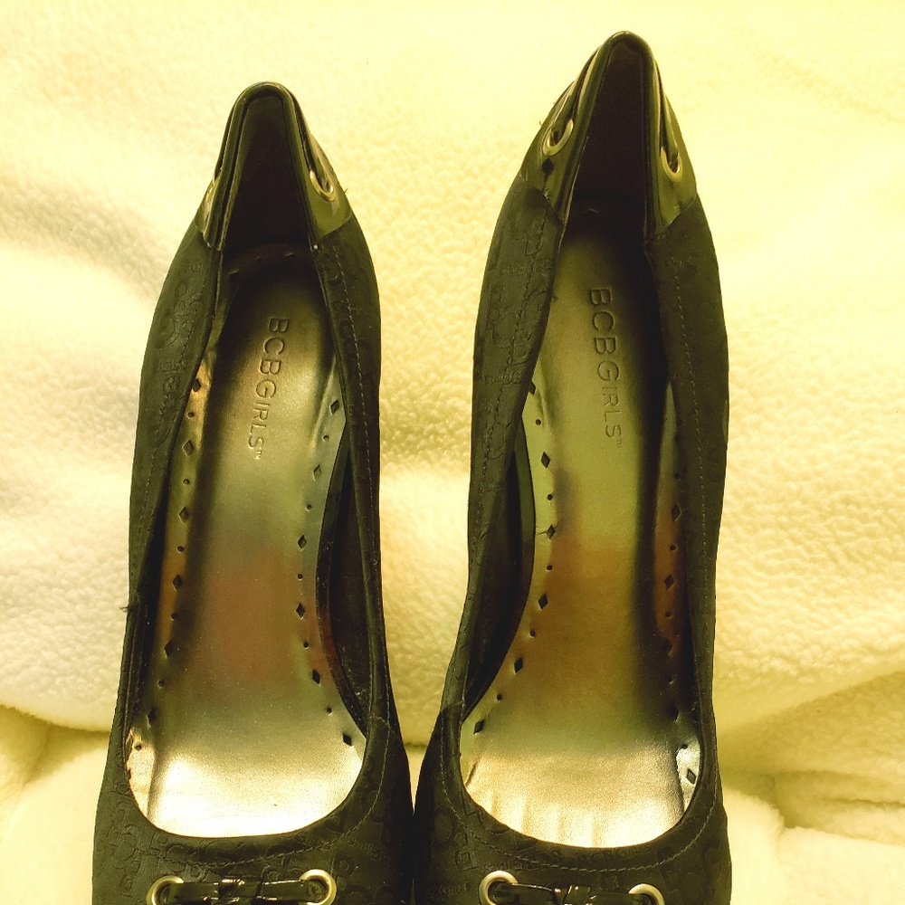 BCBGirls, Black Pattern Wedge